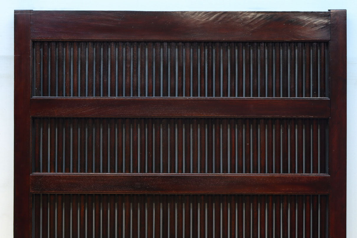 幅1342ミリ　丸面格子づくりの貫録溢れる総欅能登格子蔵戸　G2523