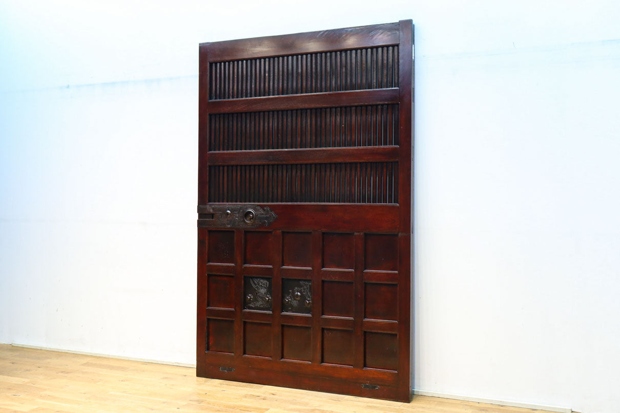 幅1342ミリ　丸面格子づくりの貫録溢れる総欅能登格子蔵戸　G2523