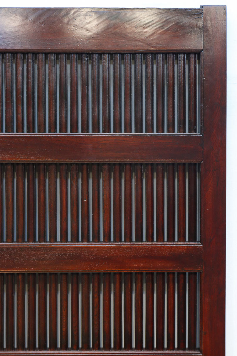 幅1342ミリ　丸面格子づくりの貫録溢れる総欅能登格子蔵戸　G2523