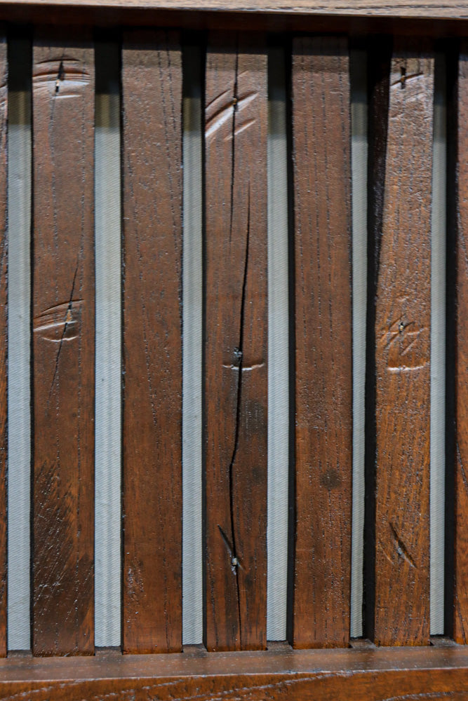 幅1005ミリ、高さ1837ミリ　スリム幅!! 縁起の良い装飾金具と美しい帯鉄格子を纏った格調高い総欅富山格子蔵戸　G2528MT