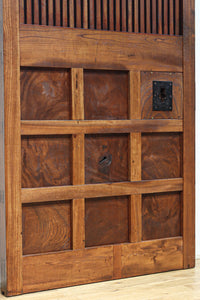 稀少幅960ミリ　スリム幅!! 時代を重ねた風格の気品漂う総けやき金沢格子蔵戸　G2529