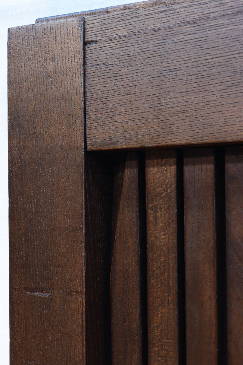 幅1195ミリ　うさぎ金具の可愛らしい表情に心和む気品ある大珍品総欅富山蔵戸　G2530