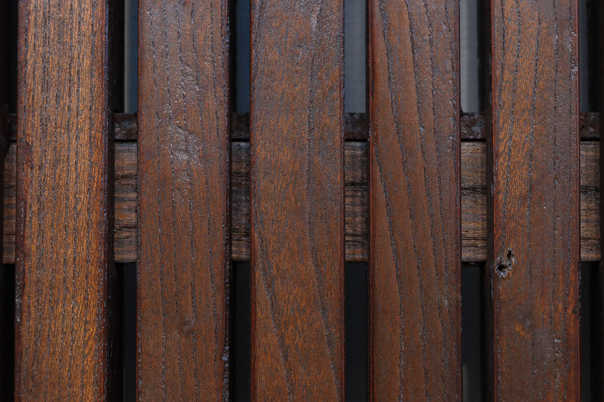 幅1195ミリ　うさぎ金具の可愛らしい表情に心和む気品ある大珍品総欅富山蔵戸　G2530