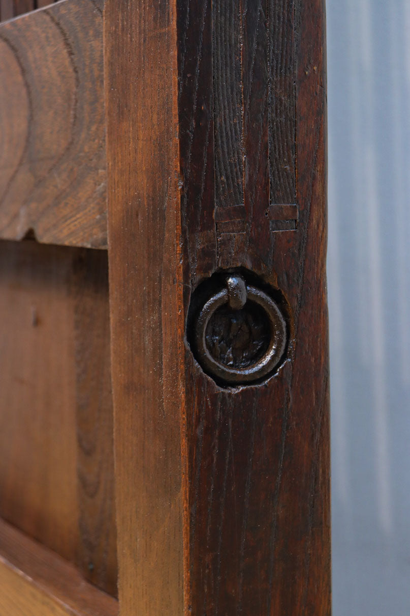 幅1195ミリ　うさぎ金具の可愛らしい表情に心和む気品ある大珍品総欅富山蔵戸　G2530