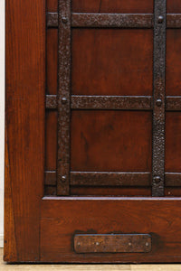 幅1195ミリ　うさぎ金具の可愛らしい表情に心和む気品ある大珍品総欅富山蔵戸　G2530