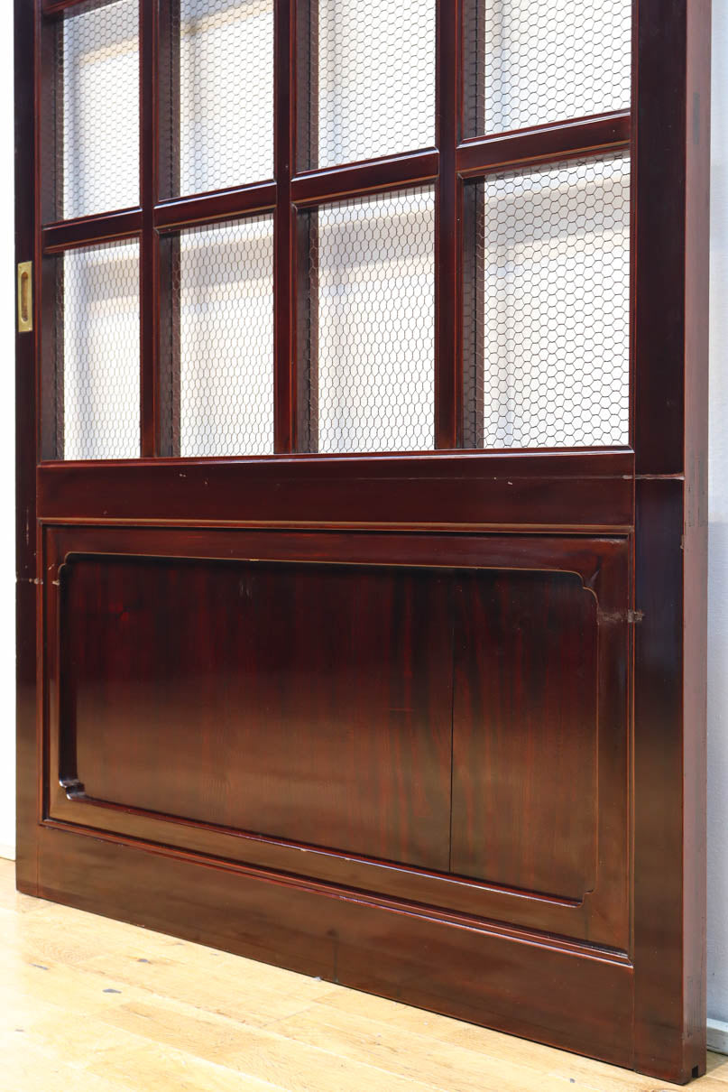 幅1050ミリ　開放感ある升格子の網入り越後蔵戸　G2532