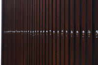 幅1068ミリ、高さ1952ミリ　縁起の良い大黒様の金具が印象的な格子蔵戸　G2534