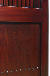 幅1093ミリ　赤みを帯びた色彩に巾着金具が味わいをもたらす総欅富山蔵戸　G2535