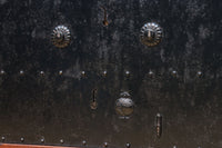 幅1349ミリ　美しい艶色に重厚な鉄板を施した貫禄漂う総欅富山蔵戸　G2539