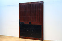 幅1349ミリ　美しい艶色に重厚な鉄板を施した貫禄漂う総欅富山蔵戸　G2539