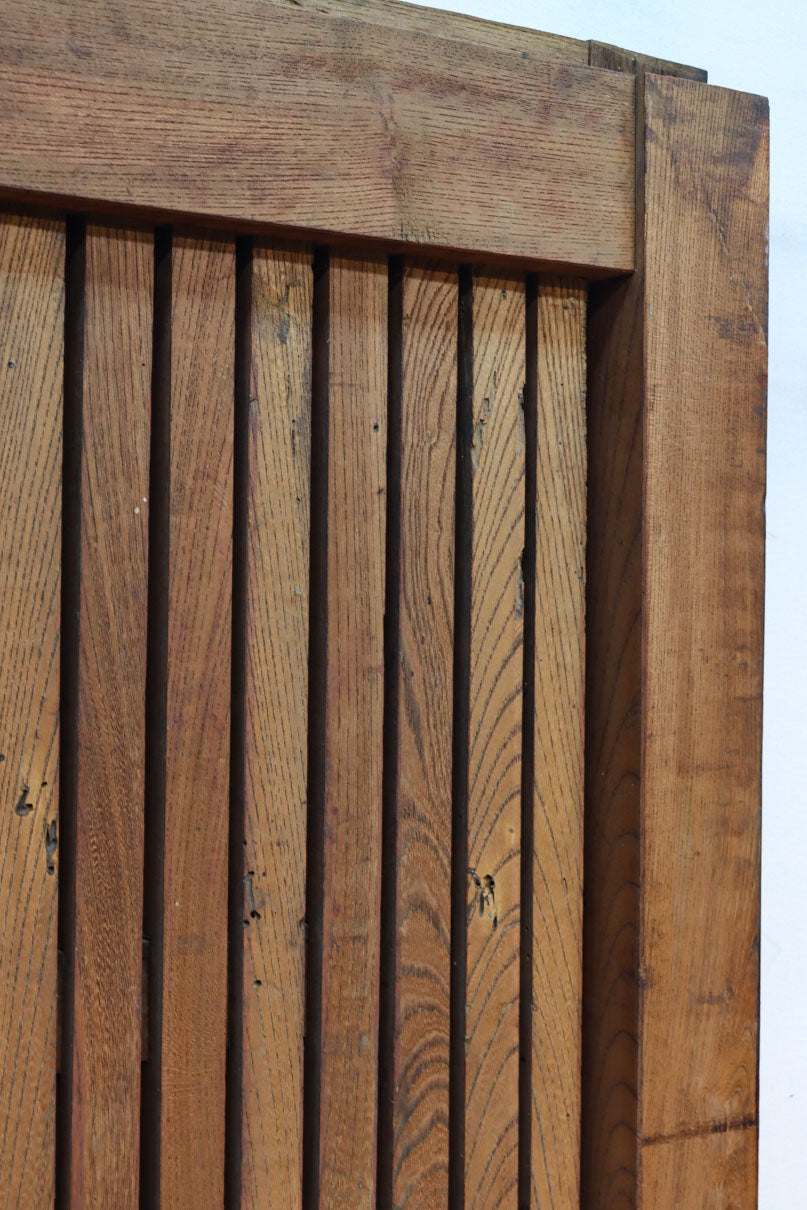 幅1349ミリ　美しい艶色に重厚な鉄板を施した貫禄漂う総欅富山蔵戸　G2539