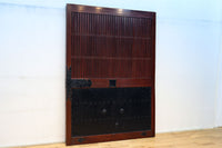 幅1349ミリ　美しい艶色に重厚な鉄板を施した貫禄漂う総欅富山蔵戸　G2539