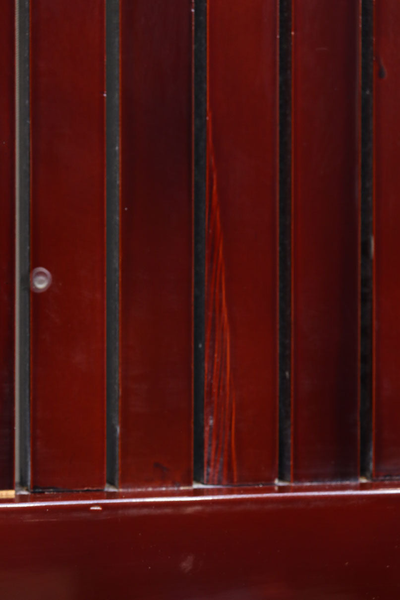 1238ミリ　上品な漆の色艶に装飾金具が輝きを放つ絢爛豪華富山蔵戸　G2540