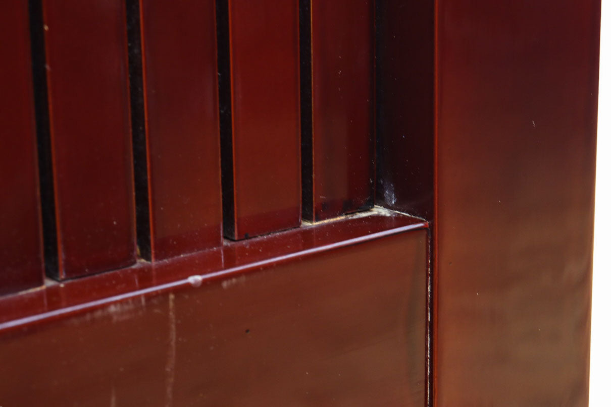 1238ミリ　上品な漆の色艶に装飾金具が輝きを放つ絢爛豪華富山蔵戸　G2540