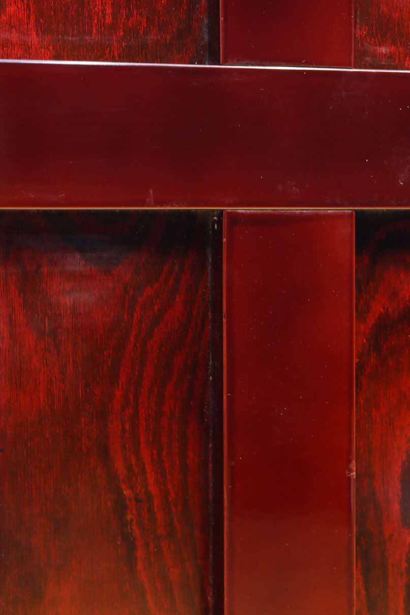 1238ミリ　上品な漆の色艶に装飾金具が輝きを放つ絢爛豪華富山蔵戸　G2540