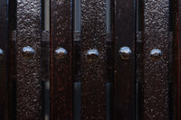 幅1178ミリ高さ2015ミリ！！　鉄金具を多用した重厚感溢れる総欅富山蔵戸　G2541