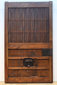 幅1178ミリ高さ2015ミリ！！　鉄金具を多用した重厚感溢れる総欅富山蔵戸　G2541