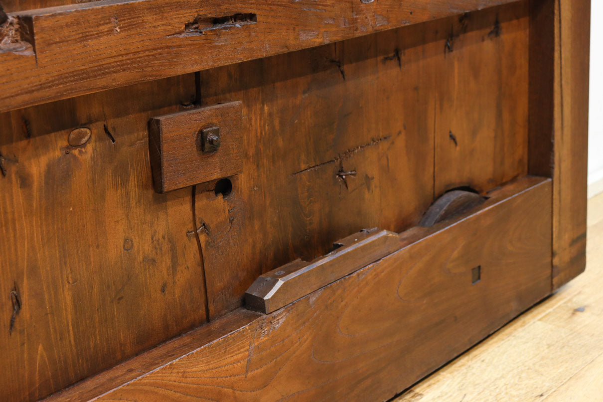 幅1178ミリ高さ2015ミリ！！　鉄金具を多用した重厚感溢れる総欅富山蔵戸　G2541