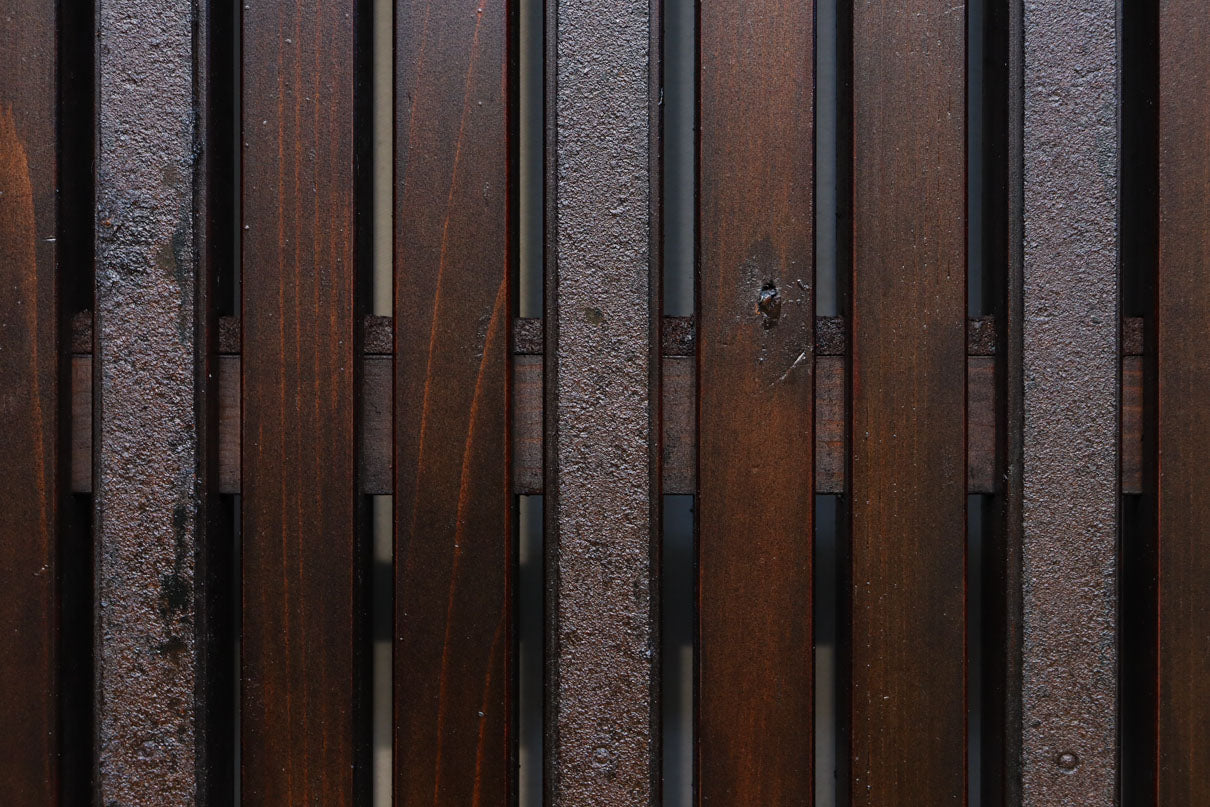 幅1352 高さ2000ミリ 深みのある色彩で貫禄溢れる味わい深い重厚な富山蔵戸　G2542