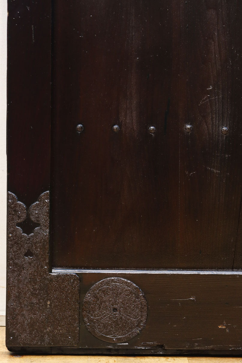 幅1352 高さ2000ミリ 深みのある色彩で貫禄溢れる味わい深い重厚な富山蔵戸　G2542