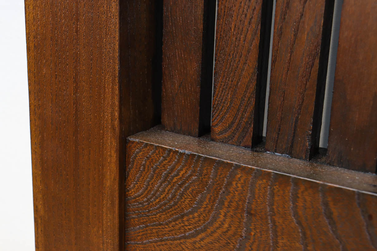 幅1075ミリ　優雅な光沢を放つ格子づくりの味わい深い蔵戸　G2547