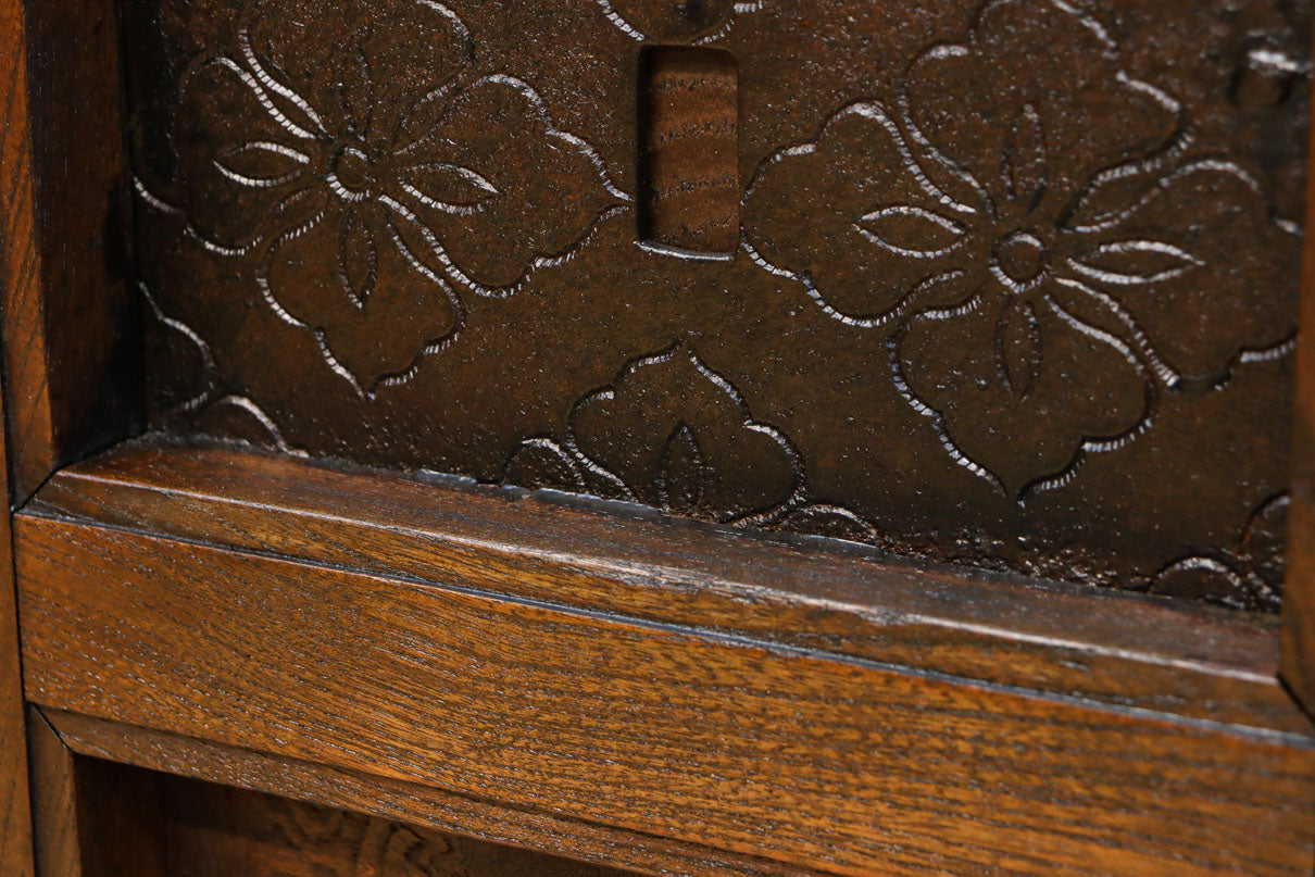 幅781ミリ　スリム幅!! 丸面格子が美しい眺めを見せる蔵戸　G2549