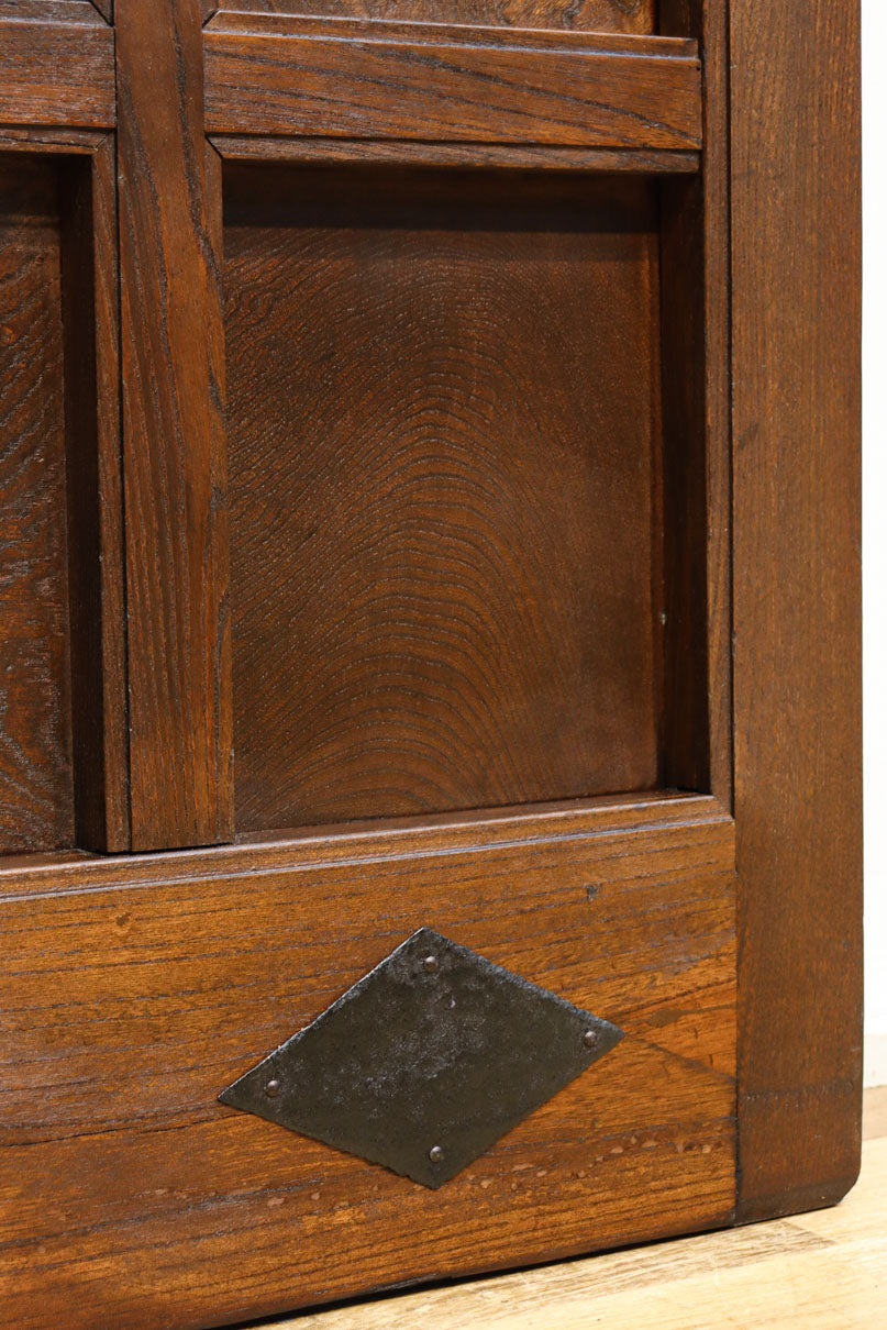 幅781ミリ　スリム幅!! 丸面格子が美しい眺めを見せる蔵戸　G2549