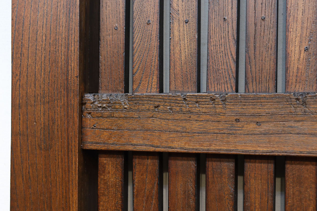 幅781ミリ　スリム幅!! 丸面格子が美しい眺めを見せる蔵戸　G2549