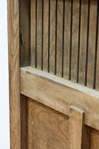 幅850ミリ　稀少幅!! 古色が加わった風合い豊かな木地色の総欅格子蔵戸　G2550