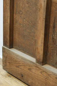 幅850ミリ　稀少幅!! 古色が加わった風合い豊かな木地色の総欅格子蔵戸　G2550