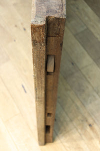 幅850ミリ　稀少幅!! 古色が加わった風合い豊かな木地色の総欅格子蔵戸　G2550