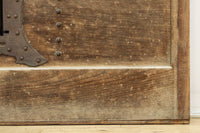 幅1218ミリ　穏やかな木地色の枯れ具合が味わい深い総欅格子蔵戸　G2552