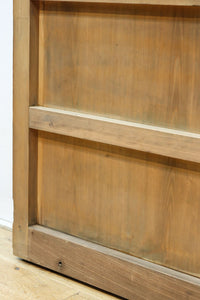 幅1112ミリ　平格子の様な面持ちある堅牢な作りの蔵戸　G2553