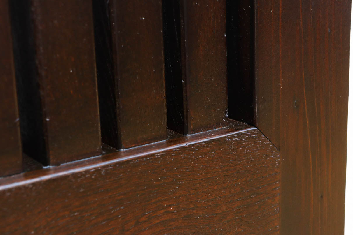 幅918ミリ　桐模様金具で雅な面持ち溢れる平格子蔵戸　G2554