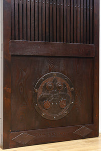 幅918ミリ　桐模様金具で雅な面持ち溢れる平格子蔵戸　G2554