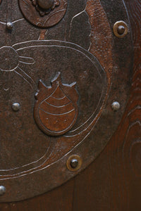 幅918ミリ　桐模様金具で雅な面持ち溢れる平格子蔵戸　G2554