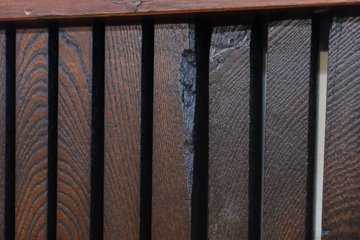 幅918ミリ　桐模様金具で雅な面持ち溢れる平格子蔵戸　G2554