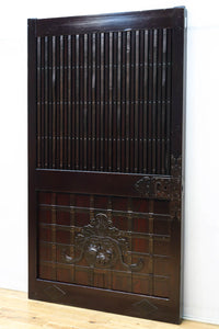 幅1148ミリ　帯鉄格子と巾着金具で貫録のある縦格子富山蔵戸　G2555