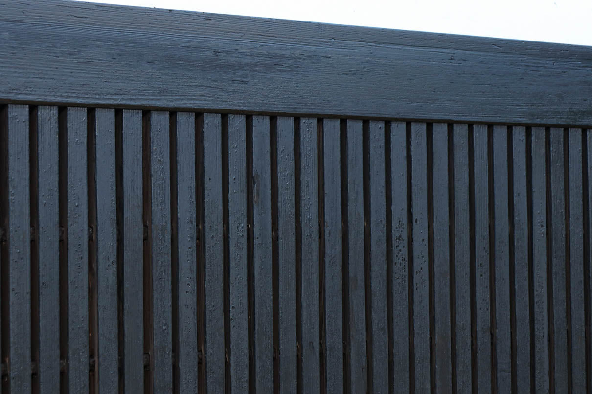 幅1253ミリ　升格子作りの腰板で時代の趣き溢れる蔵戸　G2556