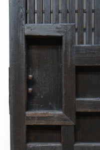 幅1253ミリ　升格子作りの腰板で時代の趣き溢れる蔵戸　G2556