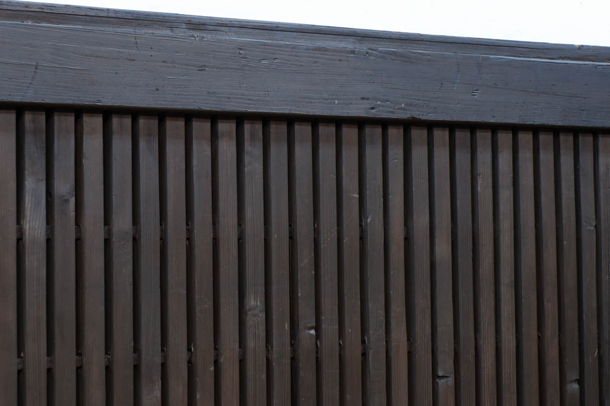 幅1253ミリ　升格子作りの腰板で時代の趣き溢れる蔵戸　G2556