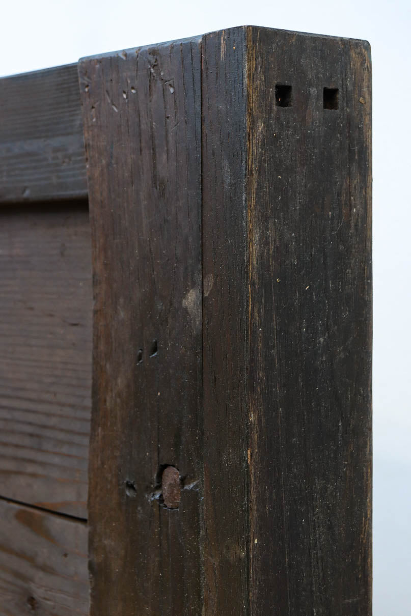 幅1253ミリ　升格子作りの腰板で時代の趣き溢れる蔵戸　G2556