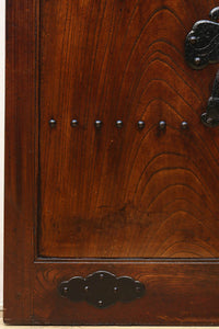 幅1040ミリ　巾着金具の凛とした風格ある富山蔵戸　G2557