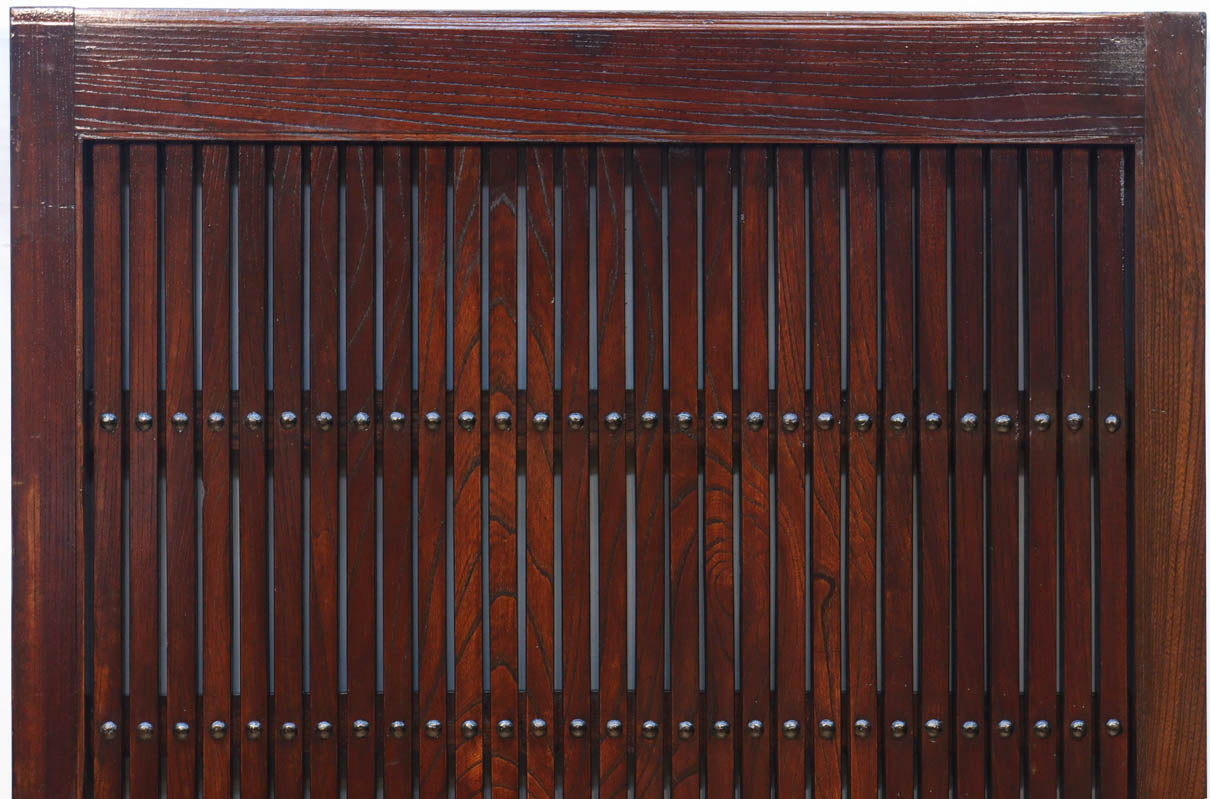 幅1040ミリ　巾着金具の凛とした風格ある富山蔵戸　G2557