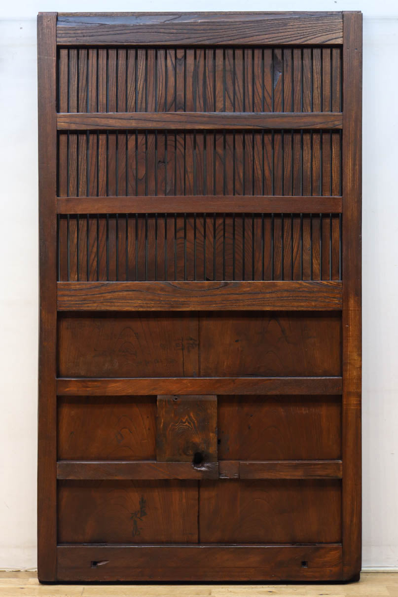 幅1040ミリ　巾着金具の凛とした風格ある富山蔵戸　G2557