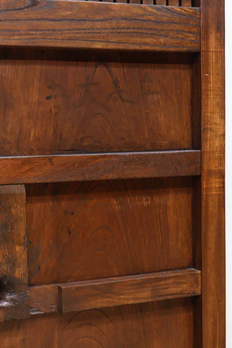 幅1040ミリ　巾着金具の凛とした風格ある富山蔵戸　G2557