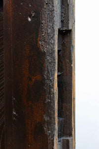 Latticed storehouse door G2606