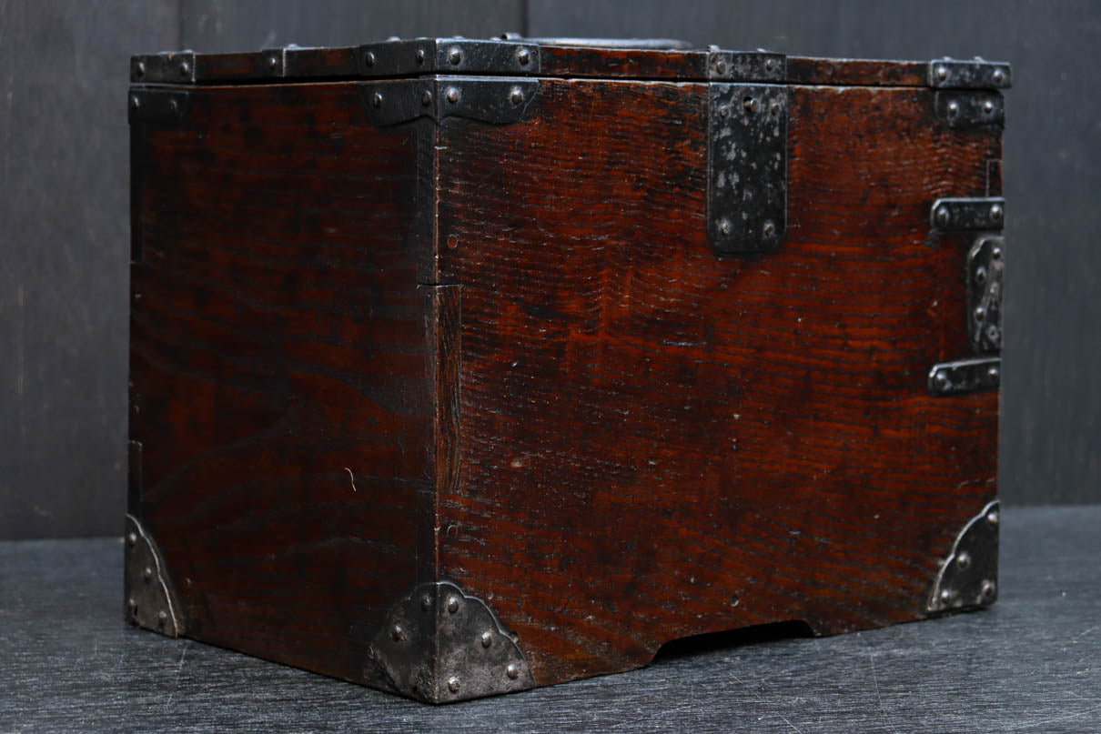Antique tool box (Suzuri-bako) DC9239