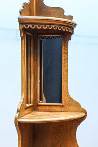 珍品!! 優美な杢目を魅せる優雅な佇まいのコーナー用飾り棚　BB3280