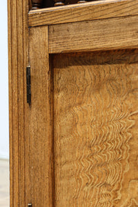 珍品!! 優美な杢目を魅せる優雅な佇まいのコーナー用飾り棚　BB3280